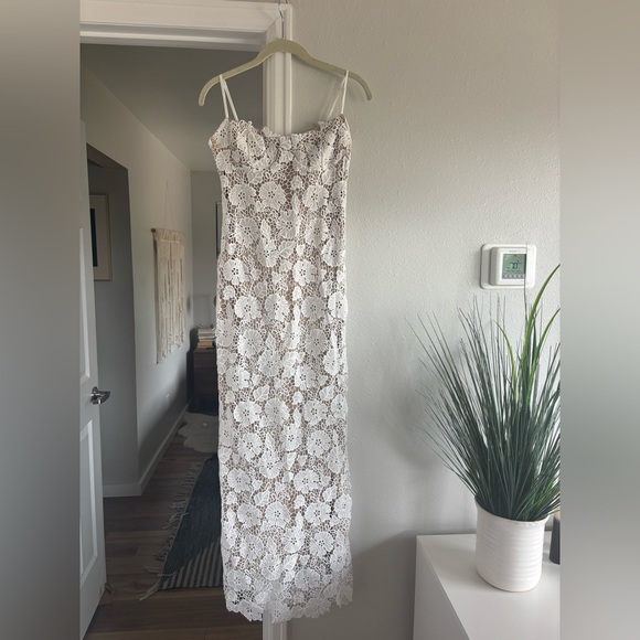 Commense White Floral Lace Maxi Slip Dress with Nude Underlay - Picture 5 of 8